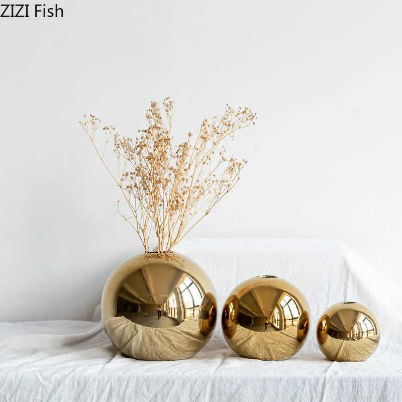 Gilded Sphere Ceramic Vase – Gold Accent Round Decorative Vase