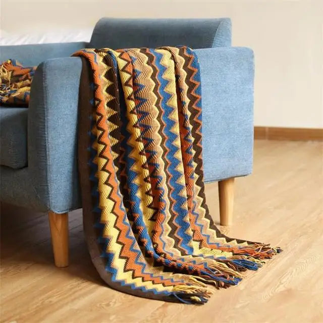 Boho Zigzag Knit Throw Blanket – Tasseled Throw for Sofa & Bed